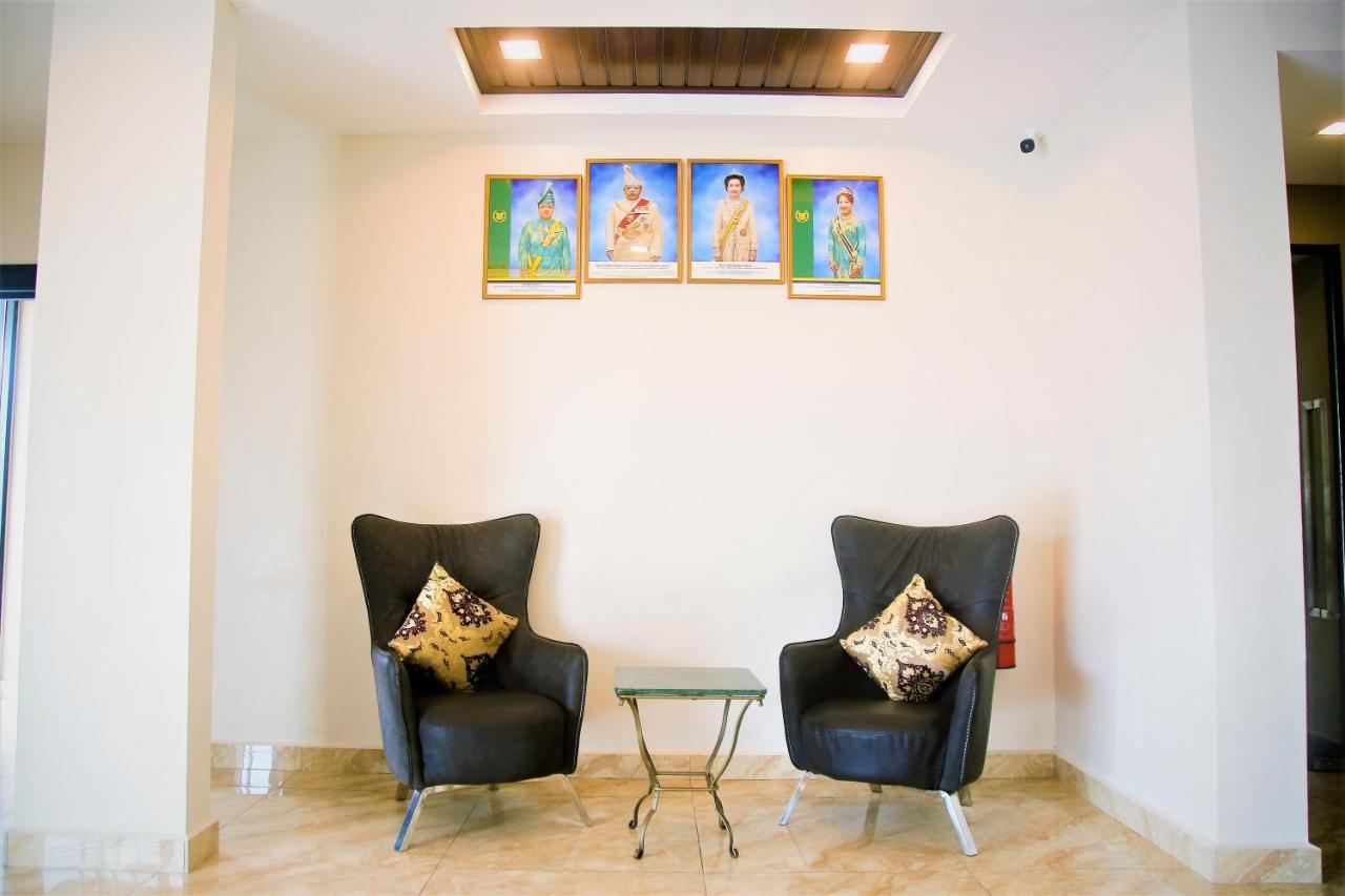 Padi Padi Hotel 加央 外观 照片