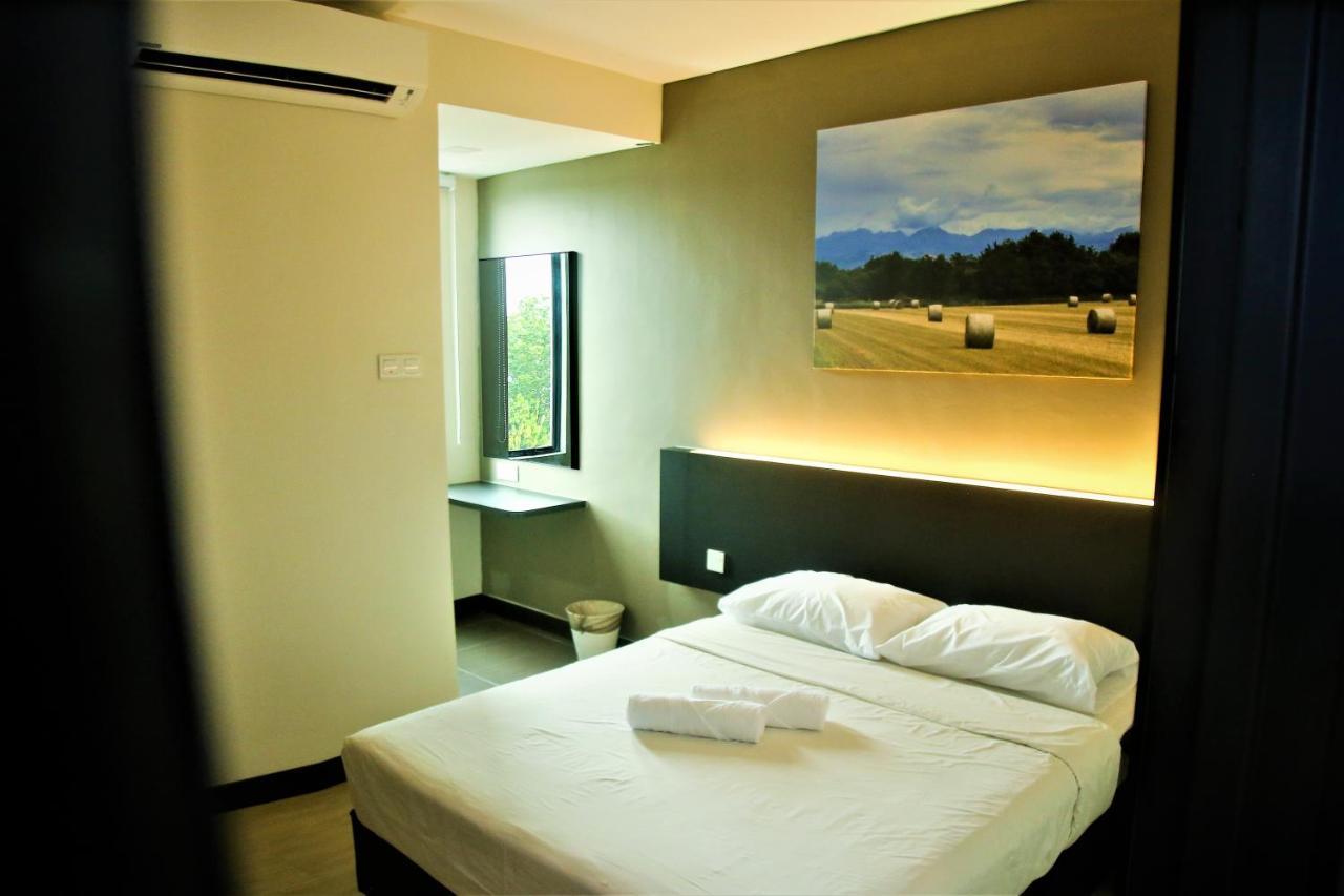Padi Padi Hotel 加央 外观 照片
